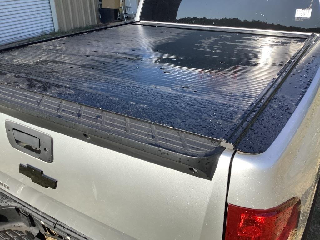 Chevrolet Silverado 1500 LT Crew Cab 4WD 2011