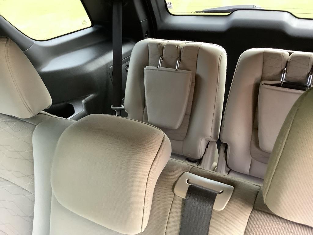 Ford Explorer Base FWD 2013