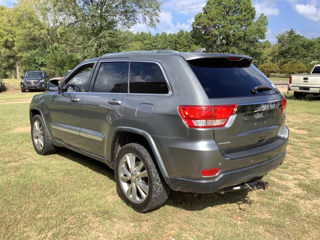 Jeep Grand Cherokee Laredo 2WD 2012