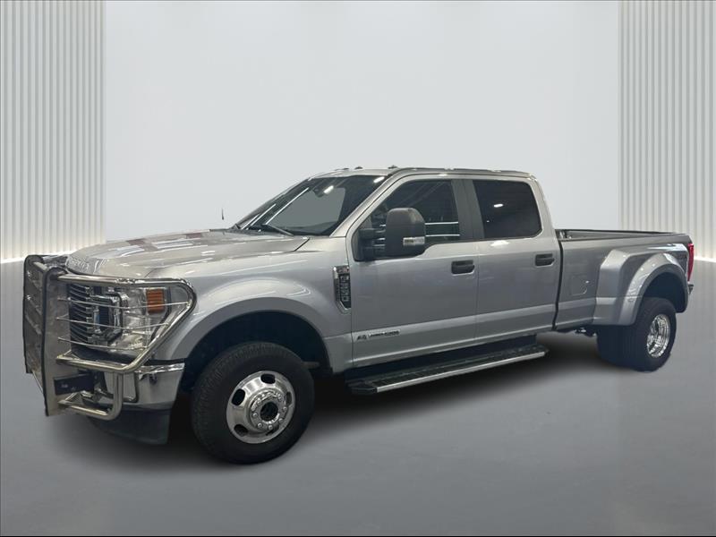 2022 Ford F-350 Super Duty XL Crew Cab LB DRW 4WD