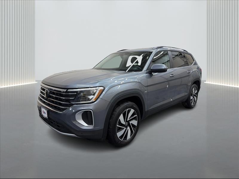 2025 Volkswagen Atlas SE FWD with Technology