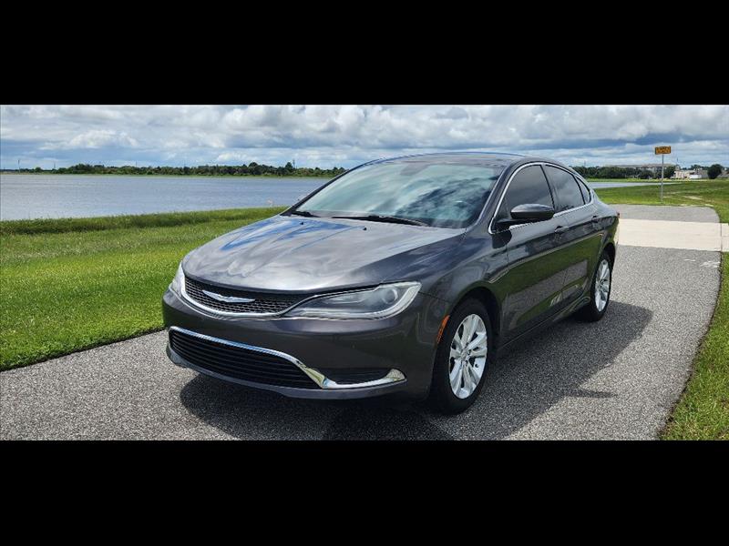 2015 Chrysler 200 Limited