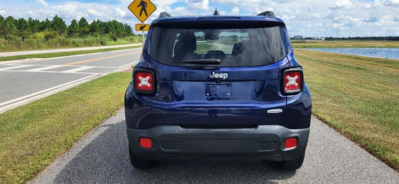 Jeep Renegade Latitude FWD 2016