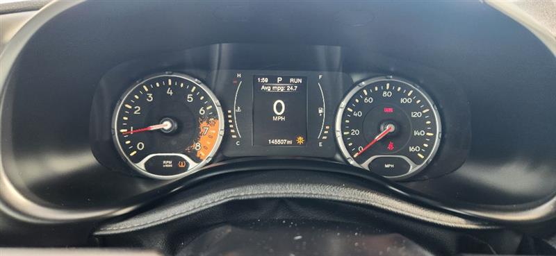 Jeep Renegade Latitude FWD 2016