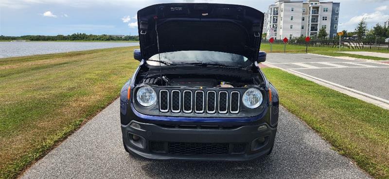 Jeep Renegade Latitude FWD 2016