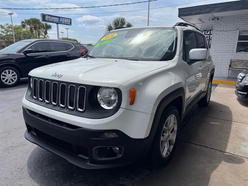 2016 Jeep Renegade Latitude FWD