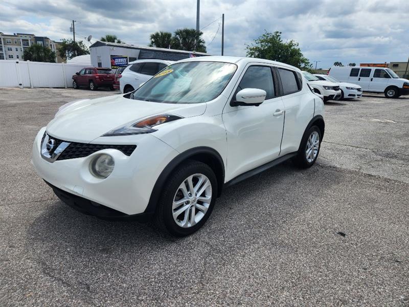 Nissan Juke S FWD 2015