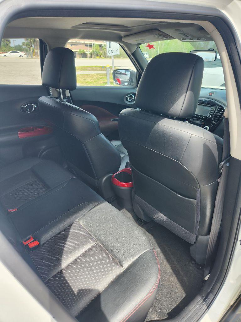 Nissan Juke S FWD 2015