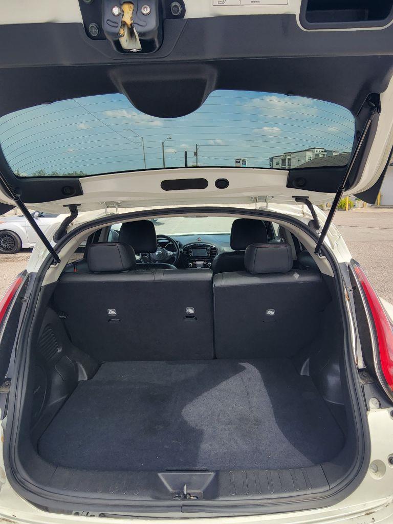 Nissan Juke S FWD 2015