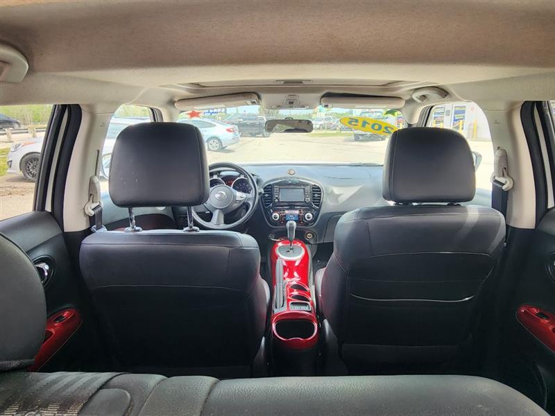 Nissan Juke S FWD 2015