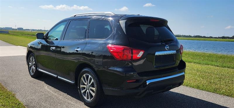 Nissan Pathfinder S 2WD 2019