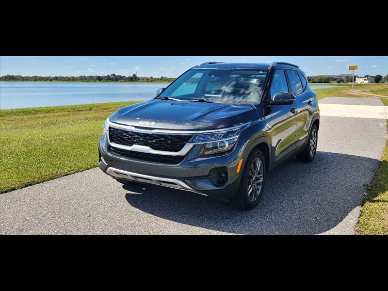 2023 Kia Seltos S