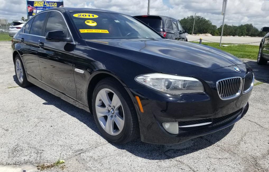 2011 BMW 5-Series 528i