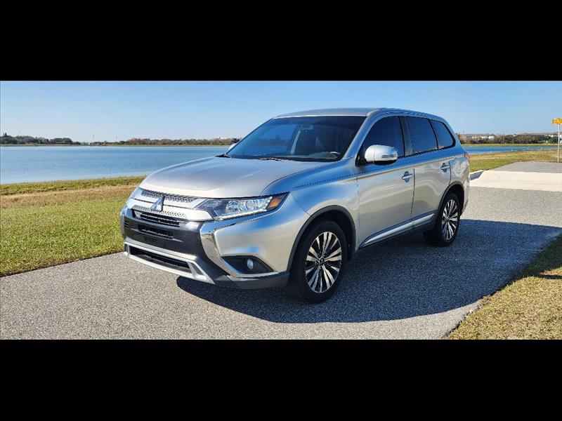 2019 Mitsubishi Outlander SE 2WD