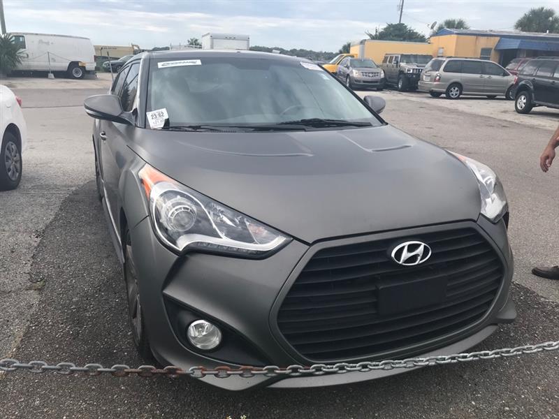 2015 Hyundai Veloster Turbo 6MT