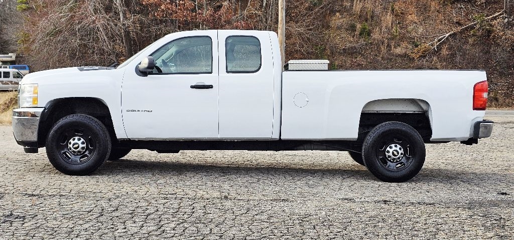 Chevrolet Silverado 2500HD Work Truck Ext. Cab 2WD 2013