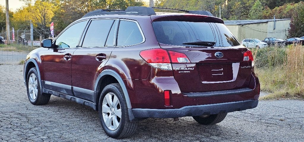 Subaru Outback 2.5i Premium 2012