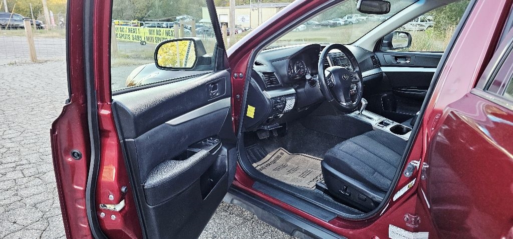 Subaru Outback 2.5i Premium 2012