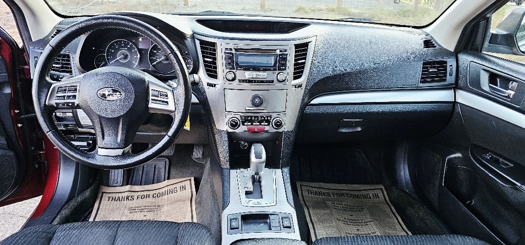 Subaru Outback 2.5i Premium 2012