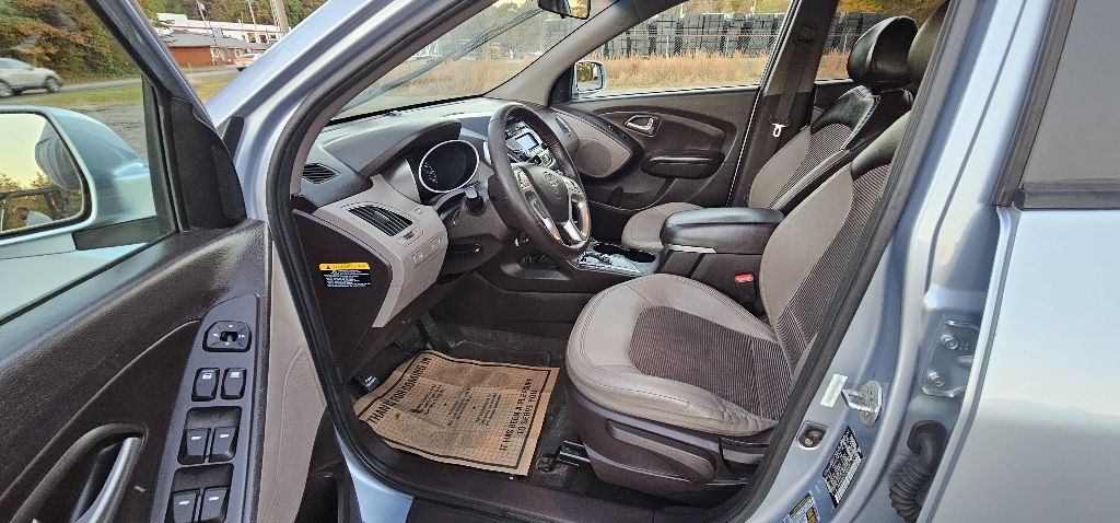 Hyundai Tucson GL Auto FWD 2012