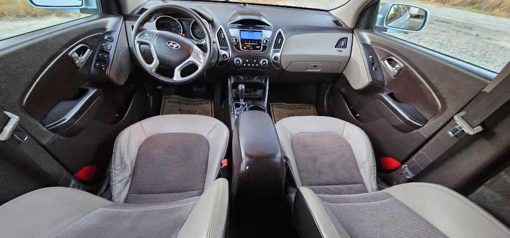 Hyundai Tucson GL Auto FWD 2012