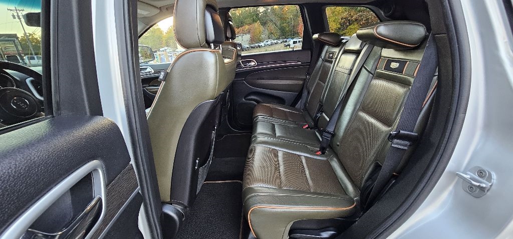 Jeep Grand Cherokee Laredo 4WD 2011