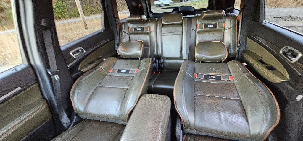 Jeep Grand Cherokee Laredo 4WD 2011