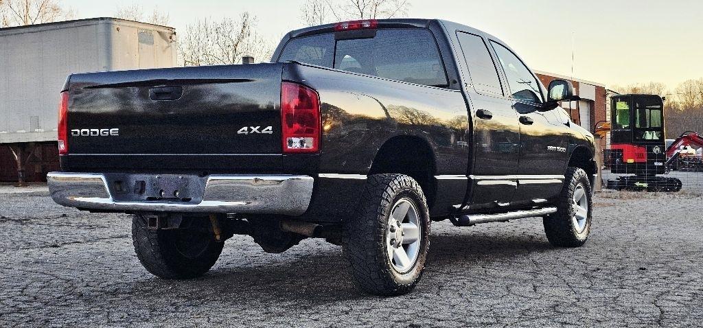 Dodge Ram 1500 ST Quad Cab Long Bed 4WD 2002