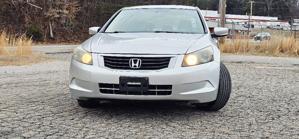 Honda Accord LX sedan AT 2009