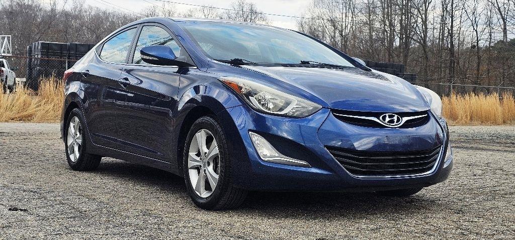 Hyundai Elantra SE 6AT 2016