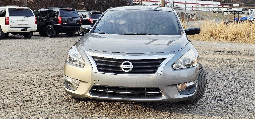 Nissan Altima 2.5 S 2015