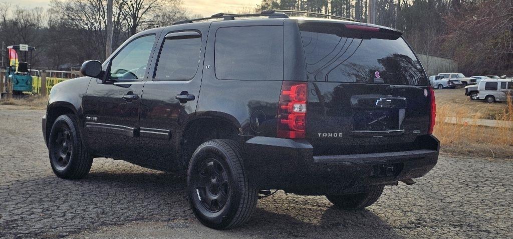 Chevrolet Tahoe LT 4WD 2011