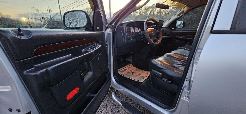 Dodge Ram 1500 SLT Quad Cab Long Bed 4WD 2002