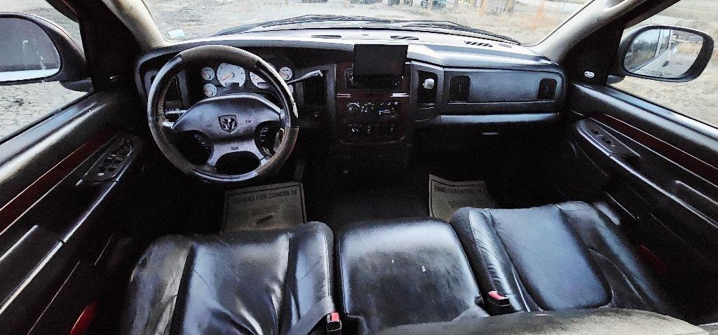 Dodge Ram 1500 SLT Quad Cab Long Bed 4WD 2002