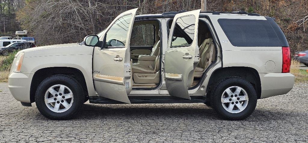 GMC Yukon SLT-1 4WD 2008