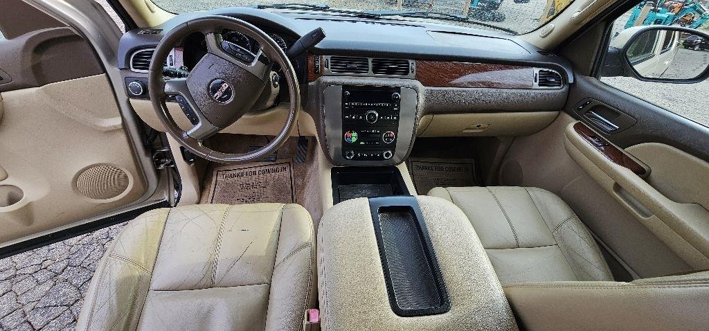 GMC Yukon SLT-1 4WD 2008