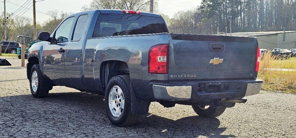 Chevrolet Silverado 1500 LT Ext. Cab 4WD 2011