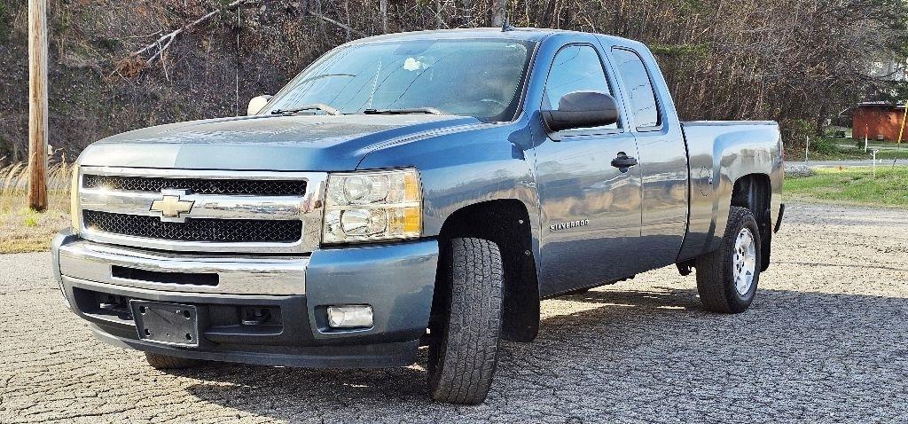 Chevrolet Silverado 1500 LT Ext. Cab 4WD 2011