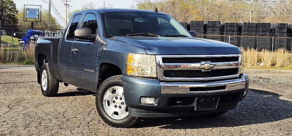 Chevrolet Silverado 1500 LT Ext. Cab 4WD 2011