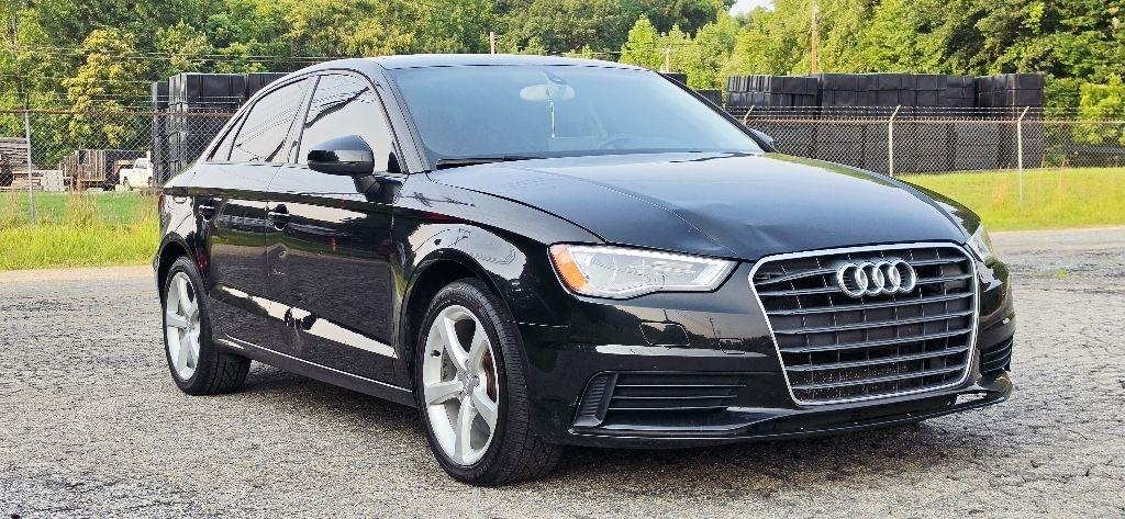 Audi A3 1.8T Premium FWD S tronic 2015