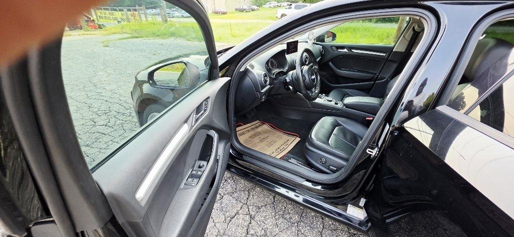 Audi A3 1.8T Premium FWD S tronic 2015
