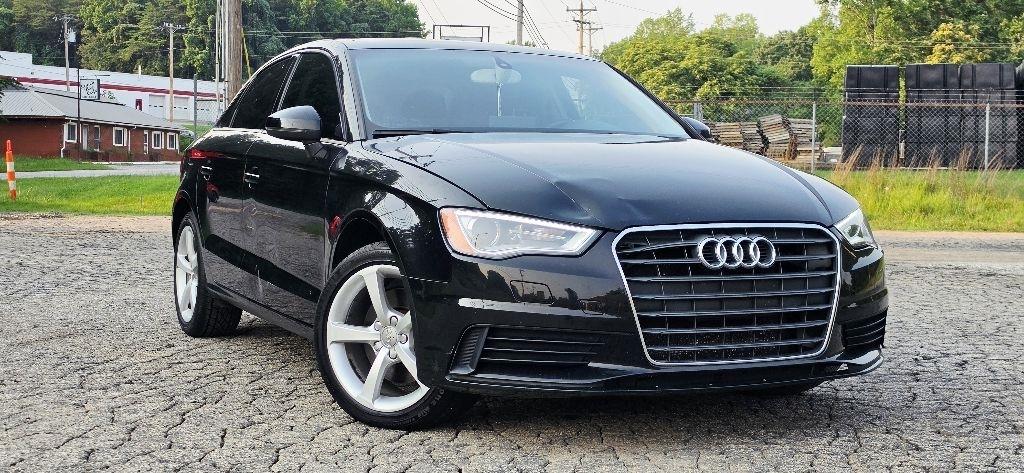 Audi A3 1.8T Premium FWD S tronic 2015