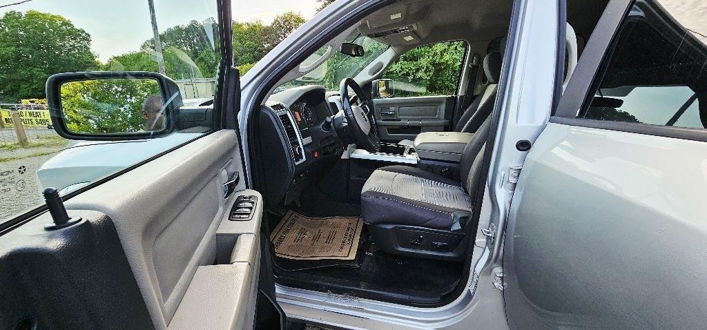 RAM 2500 ST Crew Cab LWB 4WD 2011