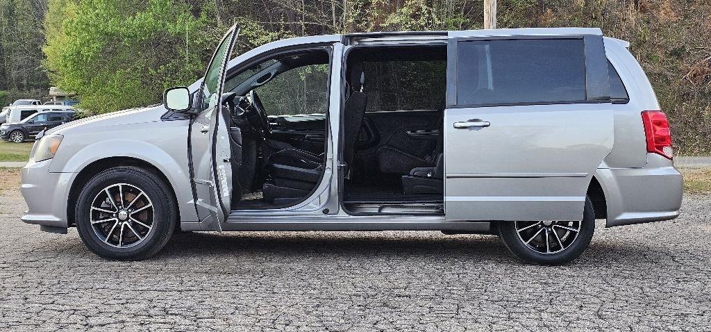 Dodge Grand Caravan SE 2014
