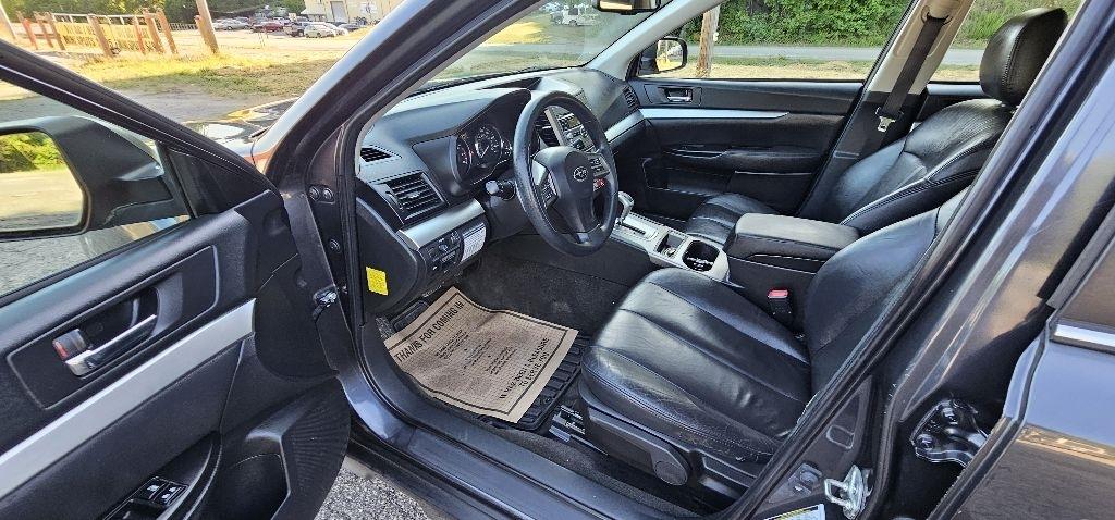 Subaru Outback 2.5i 2012