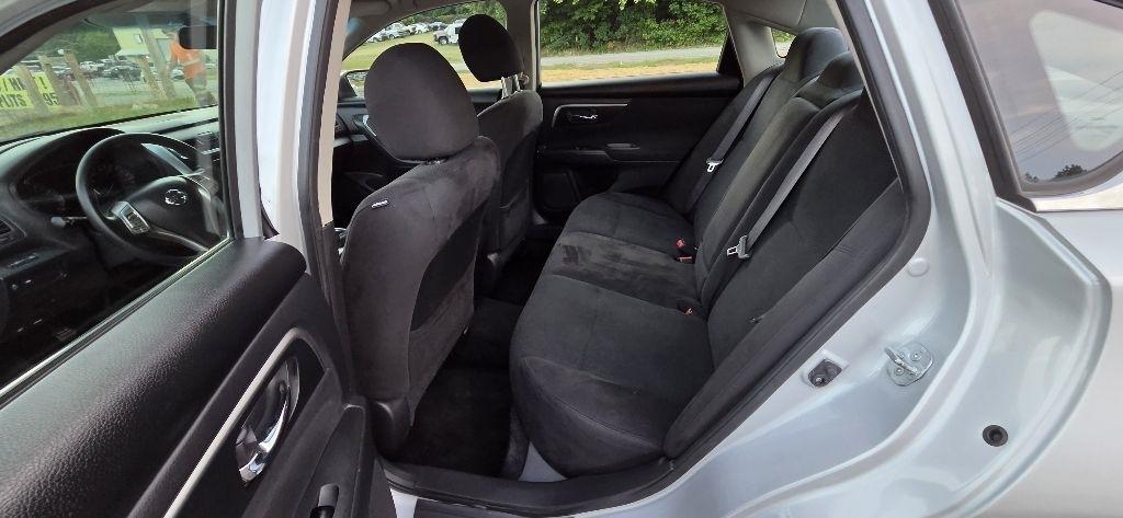 Nissan Altima 2.5 S 2015