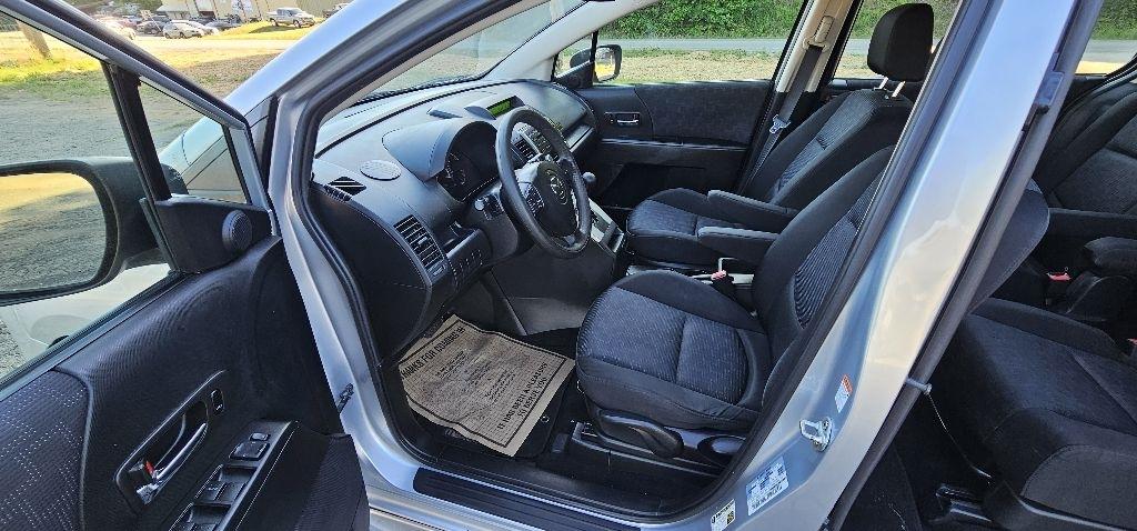 Mazda MAZDA5 Sport 2009
