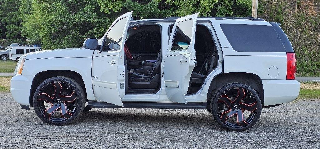 GMC Yukon SLT 4WD 2014