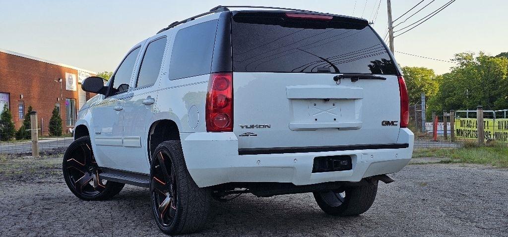 GMC Yukon SLT 4WD 2014