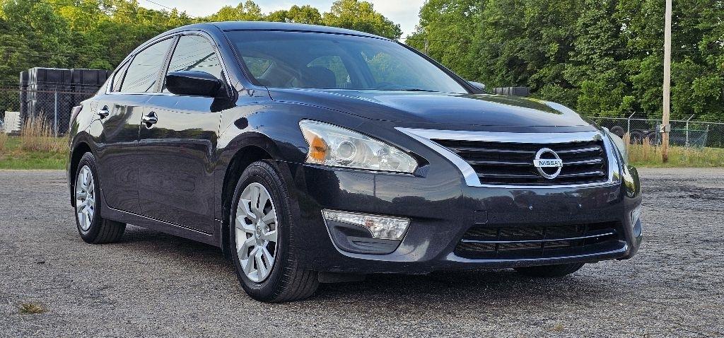 Nissan Altima 2.5 S 2015